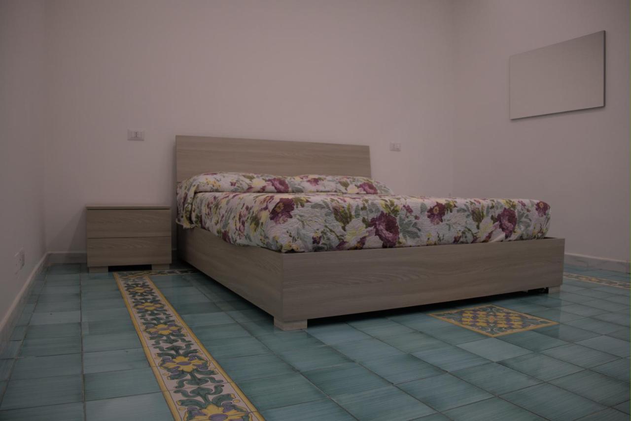 Let It B&B Apartment Salerno Esterno foto